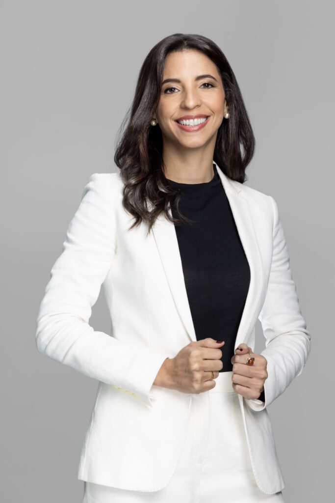 Ángela Alfau — Junior Associate Attorney, Cáceres Torres