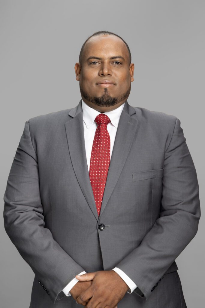 José Manuel Tavera De La Cruz — Associate Attorney, Cáceres Torres